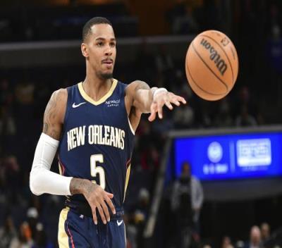 掀起了褒贬 掀起了褒贬