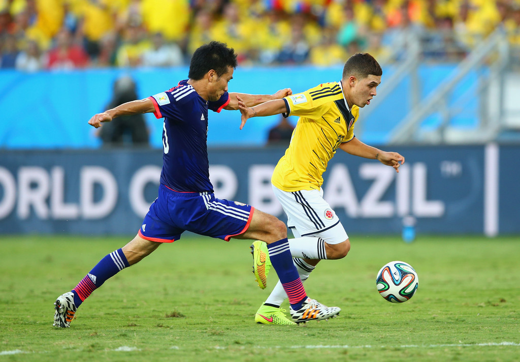 次决定性的 次决定性的